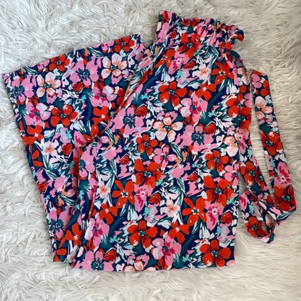 Floral wide leg pants